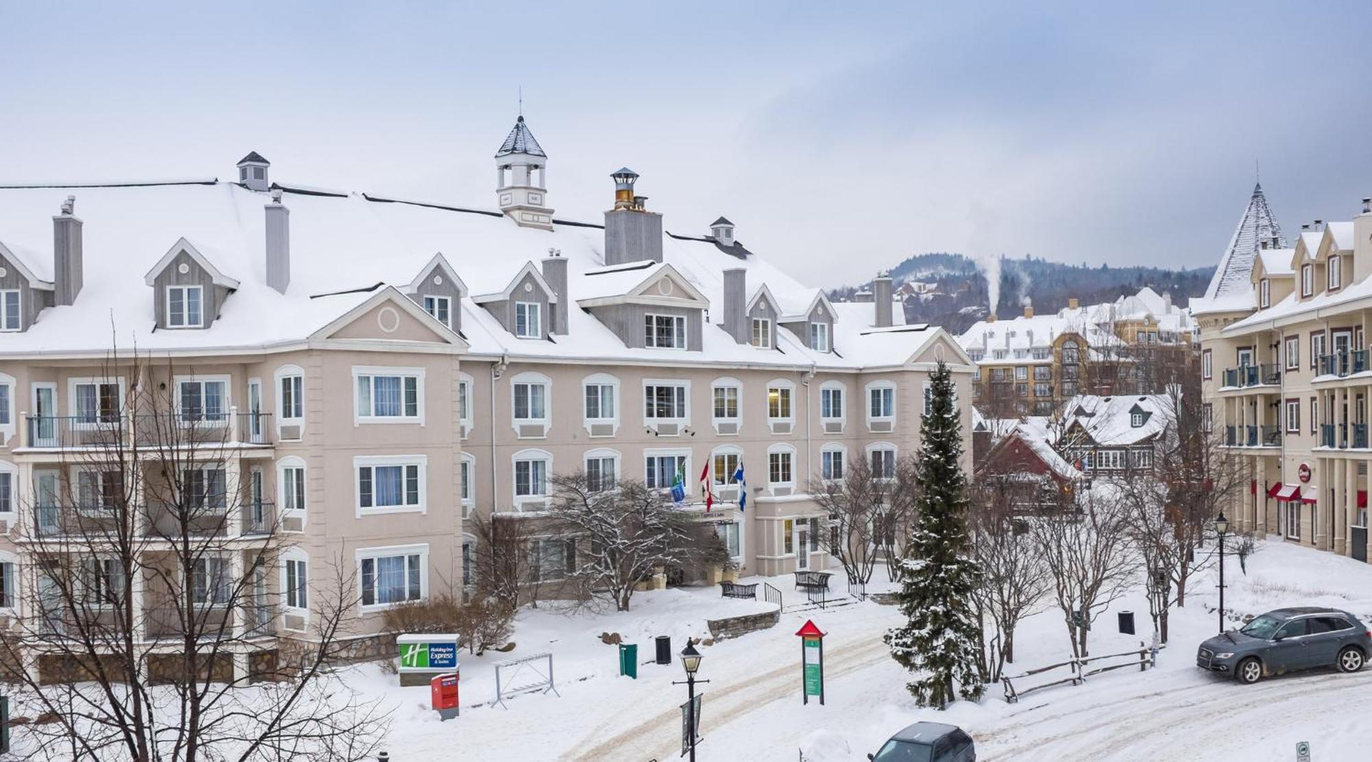 Holiday Inn Express & Suites Tremblant By Ihg Mont-Tremblant Eksteriør bilde